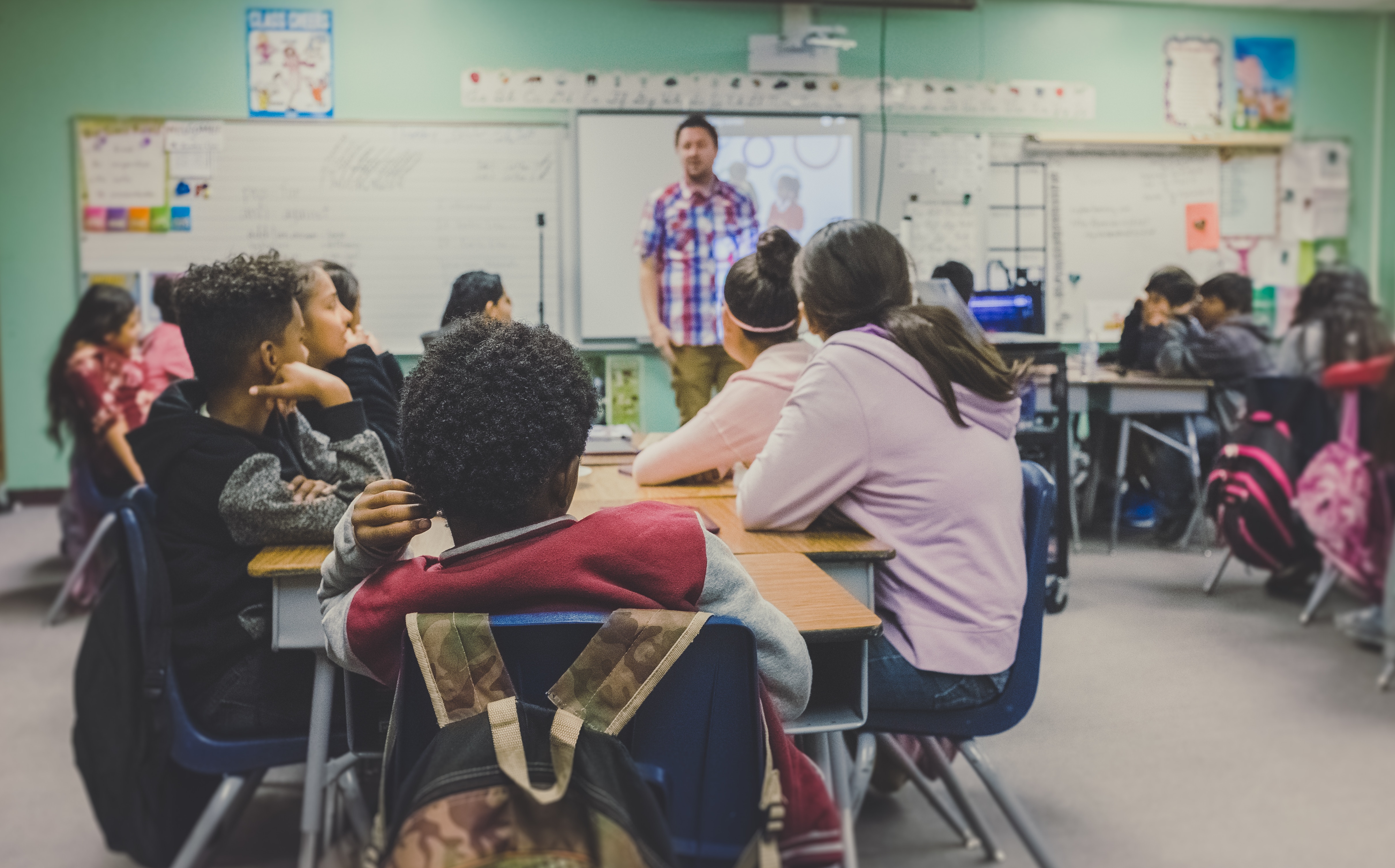 classroom with childeren
